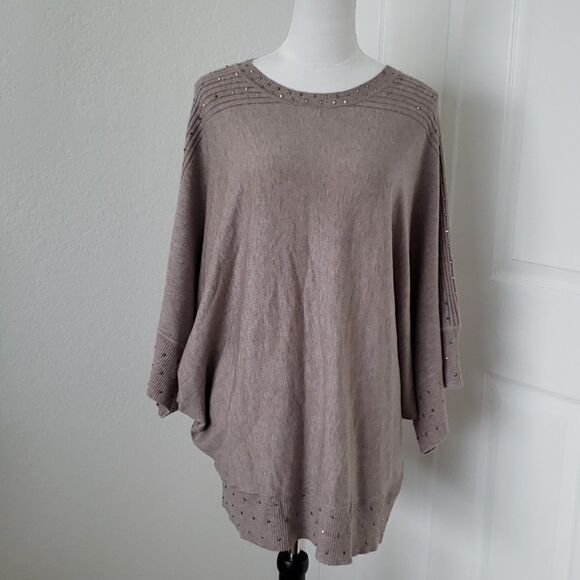 Liquid by Sioni Sweater - Picture 7 of 16